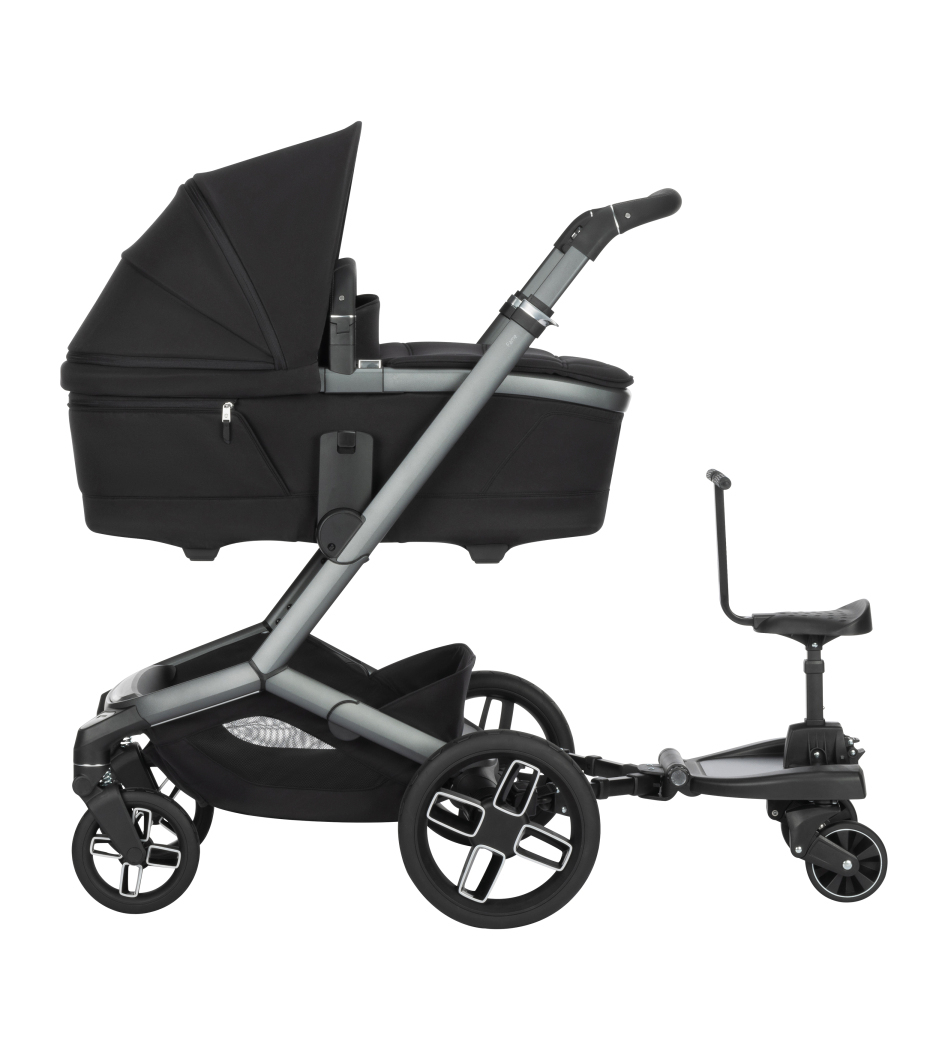1118057110-maxi-cosi-hop-on-board-black9