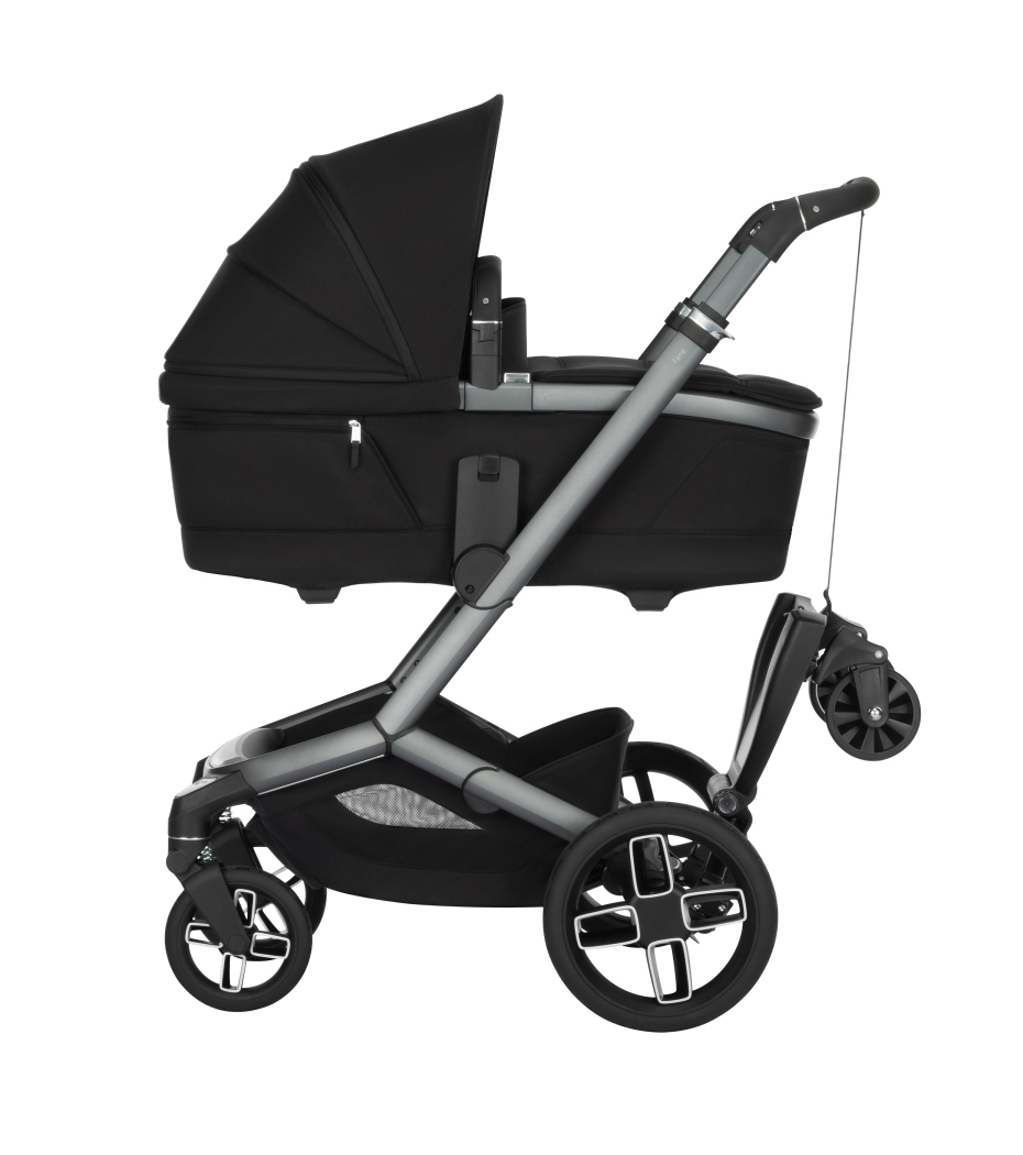 1118057110-maxi-cosi-hop-on-board-black6